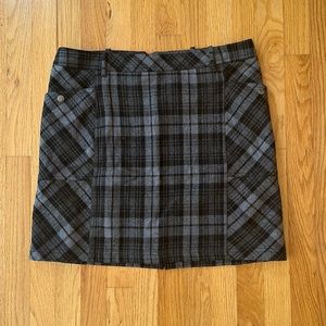 Eddie Bauer fully lined plaid skirt